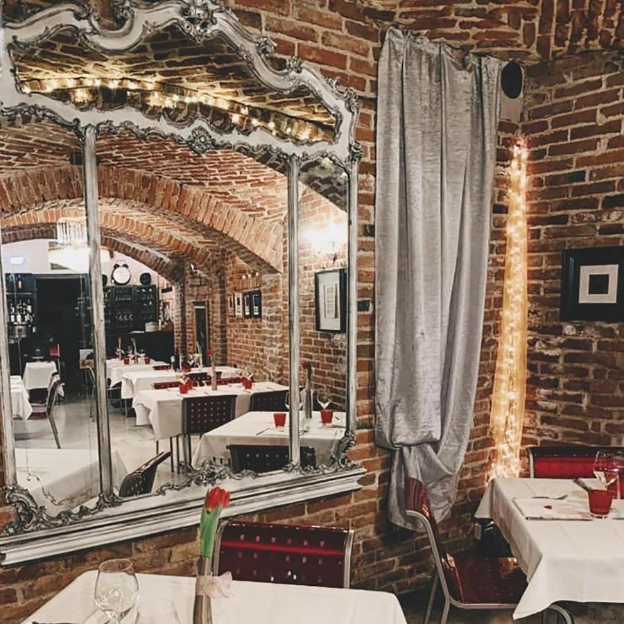 Cortiletto D'Alba Camere Con Ristorante Exteriér fotografie